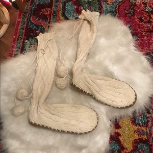 Victoria’s Secret house slippers